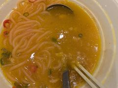 -沪华海鲜大酒楼(南汇店)