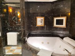 -上海红塔豪华精选酒店