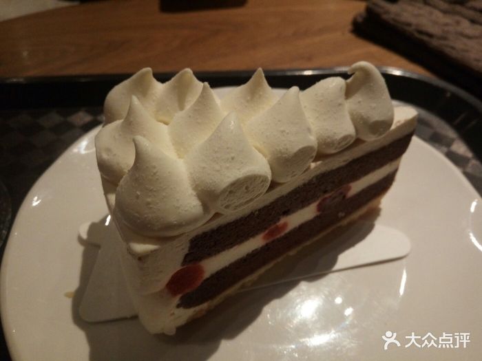 星巴克(花桥游站店)黑森林蛋糕图片 第1张