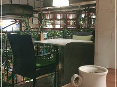 -花神咖啡馆(文汇路店)