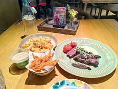 -JINNS锦时 steak&pizza(浸信会礼拜堂旧址店)
