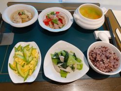 -新寰亚月子会所(盛捷白塘店)