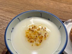 杏仁豆腐-RUXU入续鸳鸯糖水铺(万菱汇店)