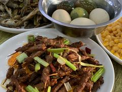 -丹水桥地锅鱼·翘嘴鲌·地方特色全鱼宴(丹江口大坝店)