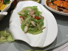 -白玉兰酒店(上海田子坊马当路地铁站店)