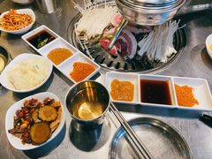 -韩聚屋韩国烤肉餐厅(新北万达店)
