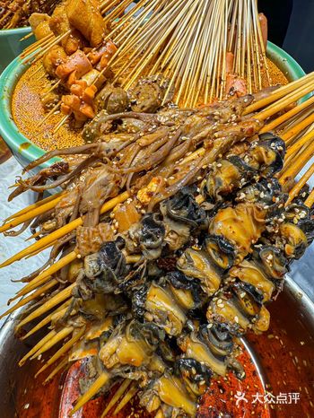 深圳，你真的好离谱啊…