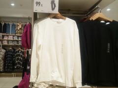 -优衣库(红谷滩万达店)