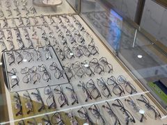 -世纪大明眼镜·林德伯格·蔡司官方授权店(武昌旗舰店)
