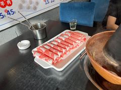 -楼外楼大刀肉传统火锅居(幸福街店)