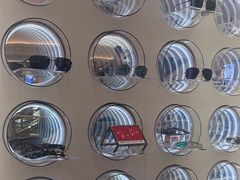 -英伦眼镜蔡司依视路折扣店(通州万达店)