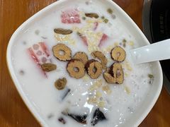 -老何家后安粉·糟粕醋海鲜火锅(三亚湾椰梦长廊店)