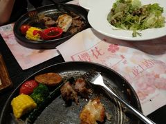 -樱花里音乐餐吧·牛扒椰子鸡(东圃店)