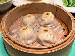 蟹黄小笼包-江南厨子(万象天地店)
