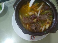 -闫家驴肉老店(华电一校店)