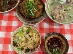 -老方桌烂蹄花川菜馆(九龙坡店)