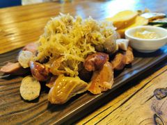 -40+精酿啤酒俱乐部(国投财富广场店)