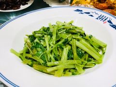 -无锡鼎尚皇冠酒店