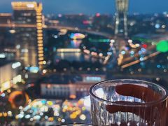 -Hi City·城市之巅