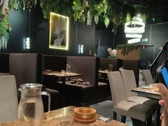 -宇安泰料(龙湖天街黑金店)