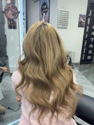 -iu潮牌·SALON