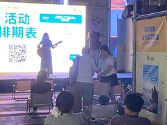 -中航城君尚购物中心