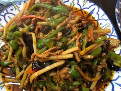 鱼香肉丝-东北酱骨头馆(蓁巷店)