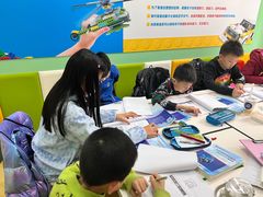 -童程童美·信息学竞赛·乐高机器人编程(长宁来福士校区)