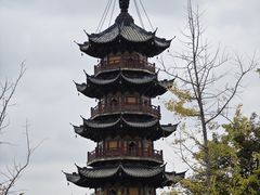 -龙华寺
