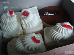 鲜奶小方-红宝石·鲜奶小方·海派西点房(南丹店)