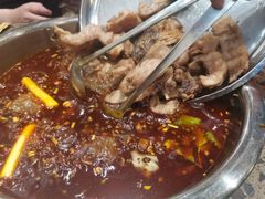 -肖肖酸萝卜鱼火锅(总店)