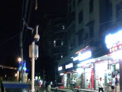 -朝阳路拉面店