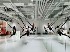 -Jumphai室内蹦极运动