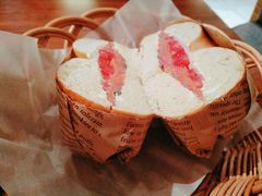 烟熏三文鱼三明治-麦田工坊(月湖店)