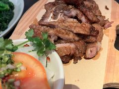 -大头虾越式风味餐厅(光明广场店)