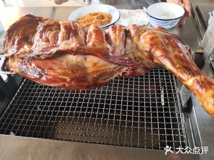 迎燕阁烤羊腿(二环南路店)图片