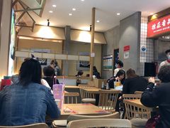 -桂在香知桂林米粉(红博中央公园店)