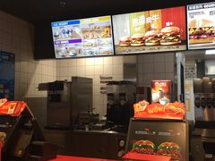 -汉堡王(大连柏威年餐厅店)