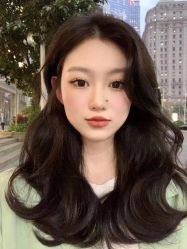 -东秀护肤造型