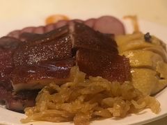 乳猪双拼-龙记香港茶餐厅(久光百货店)