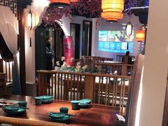 大堂-荷塘秋月·本帮江浙菜(国权路店)