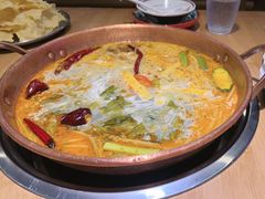 -洱火云南酸菜牛肉火锅(石景山当代商城店)