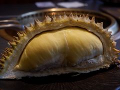 -铭牛烧肉·和牛海鲜自助(高新月牙湖店)