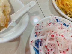 -王老六铁锅炖鱼(长春路店)
