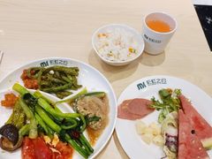-梦航彩虹之约自助餐厅(华府天地店)