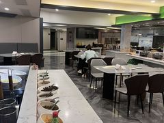 -华海酒店(茂名高铁站店)