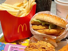 -麦当劳(杭州西湖银泰百货店)