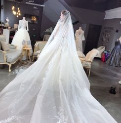 点击看大图 -艾米丽婚纱礼服