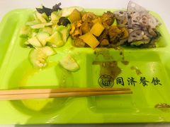 -同济大学本部学苑饮食广场