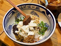 豆花米线-蜗牛小馆醉乡民谣云南菜(惠新西里店)